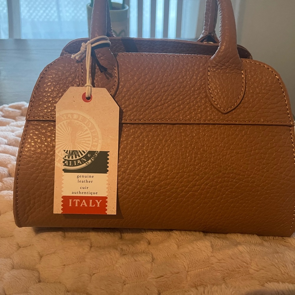 DIVINA FIRENZE Made In Italy
Leather Satchel